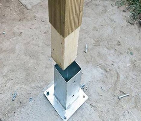 Δεύτερη λειτουργία Επεξεργασμένα μεταλλικά στηρίγματα Αγκυροβόλησης στύλων για ξύλινες στήλες