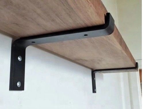 Μεταλλικά ράφια για τοίχους με διαδικασία συγκόλλησης και προστατευτική επικάλυψη