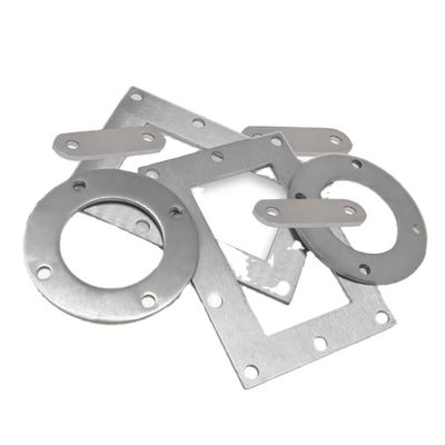 Προσαρμοσμένα μέρη για το laser cutting και την τυποποίηση χάλυβα άνθρακα για εφαρμογές βαριάς χρήσης