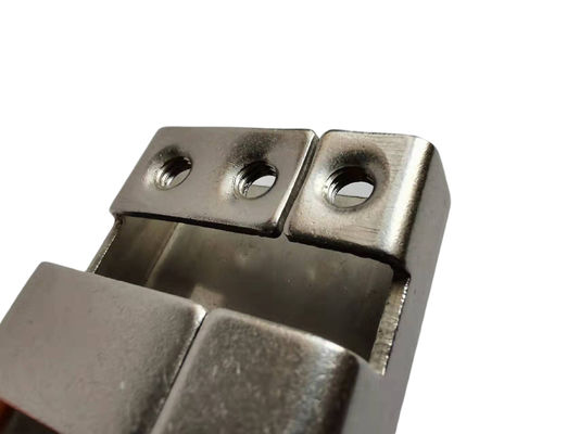 Μεταλλικά εξαρτήματα με πάχος 0,5 mm-25 mm από την Nanfeng Μικρές παραγγελίες αποδέχονται